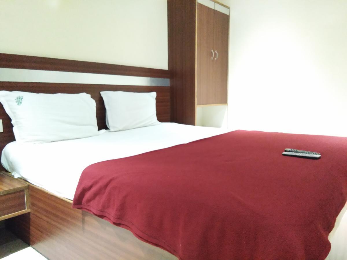 Hotel Adarsh Residency Tirupati Zewnętrze zdjęcie