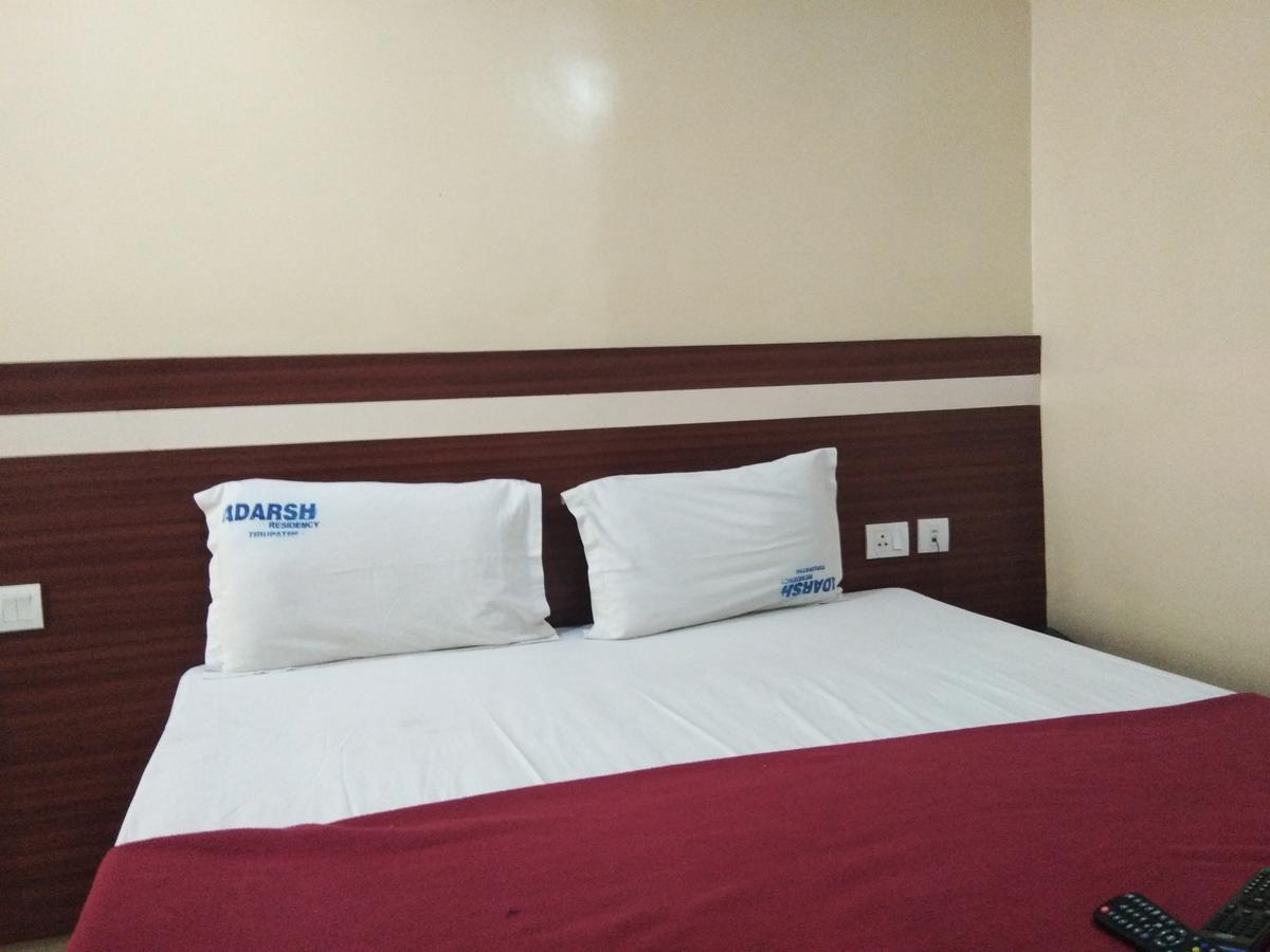 Hotel Adarsh Residency Tirupati Zewnętrze zdjęcie